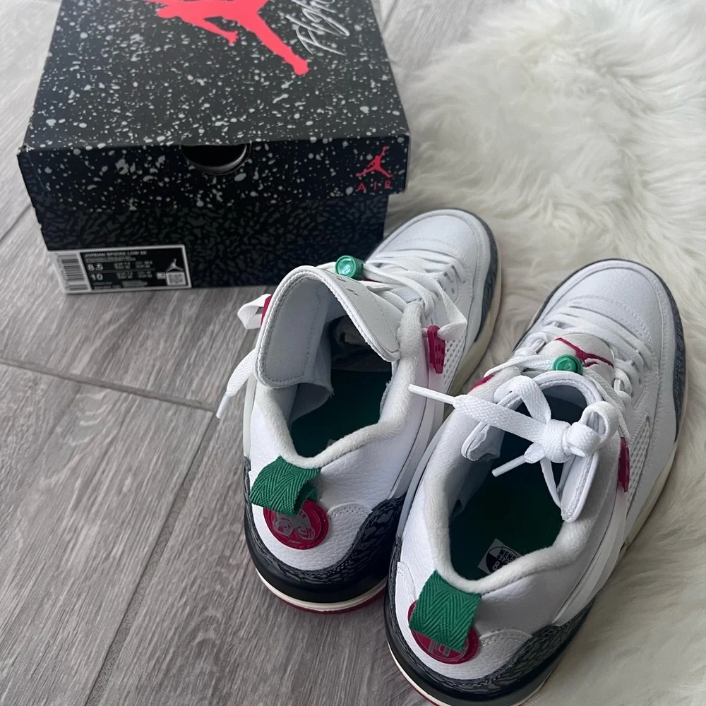 Men’s Jordan Spizike Low - Picture 13 of 16